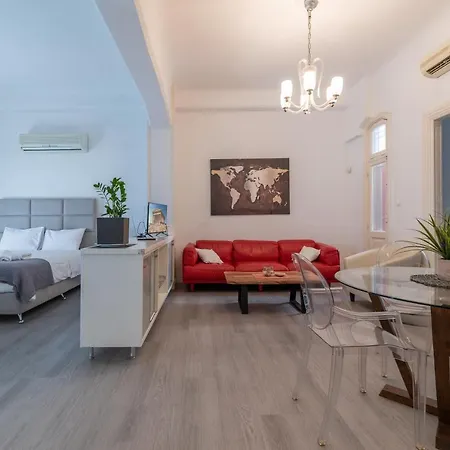 Apollonas Luxurious Apartments-2